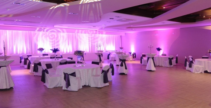 DOČEK NOVE GODINE- RESTORAN ZLATNIK HALL