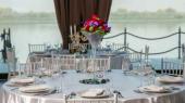 Bajkovito venčanje na otvorenom u luksuznom restoranu Imperium Hall