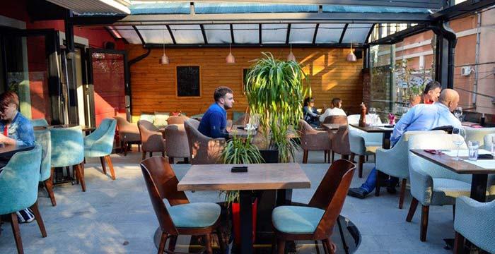 kafe restoran padron nova godina