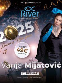 splav river nova godina